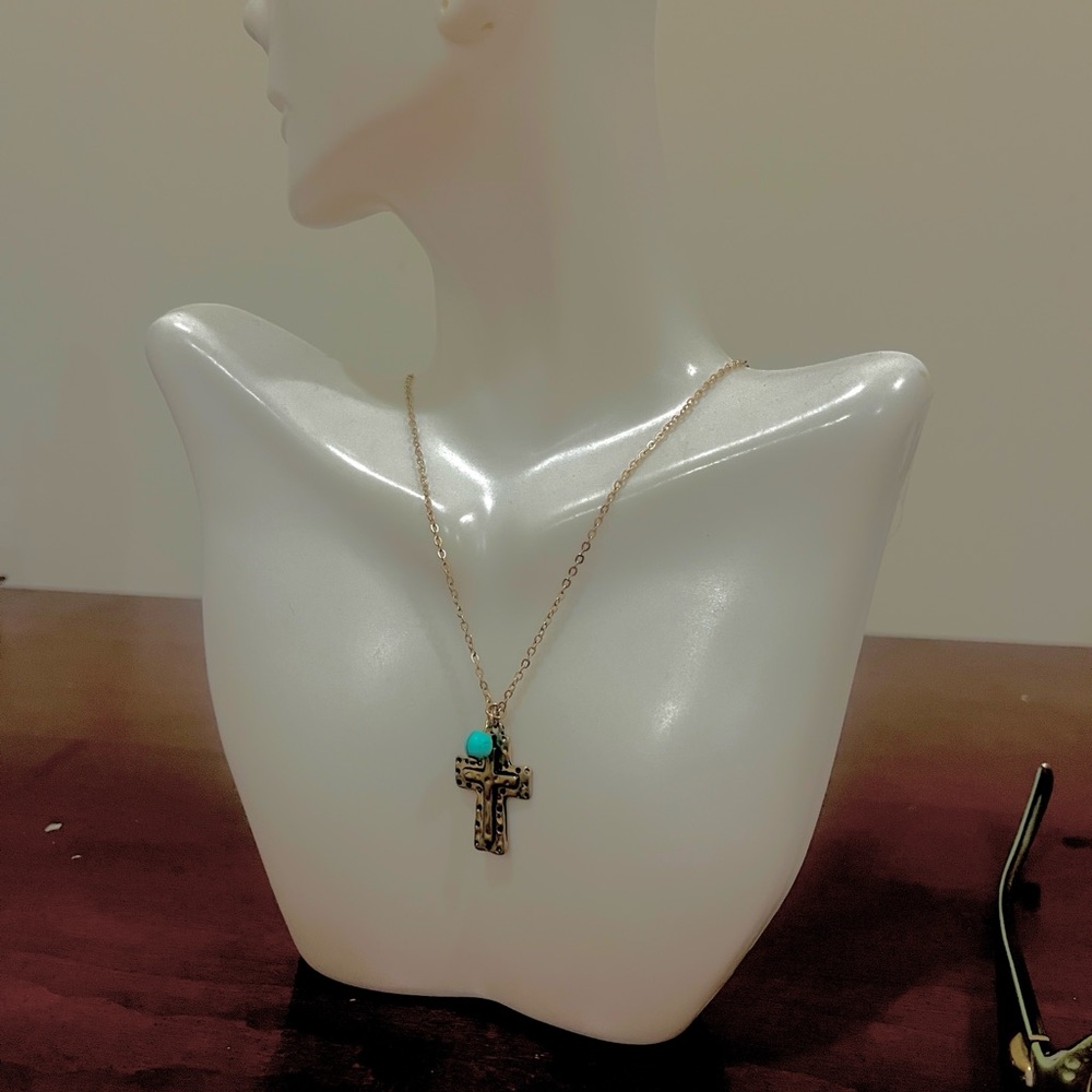 Cross Pendant Necklace